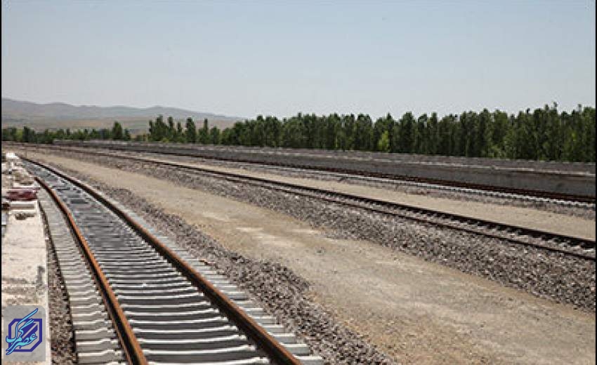 نباید از اتصال راه‌آهن غرب به عراق غفلت کرد