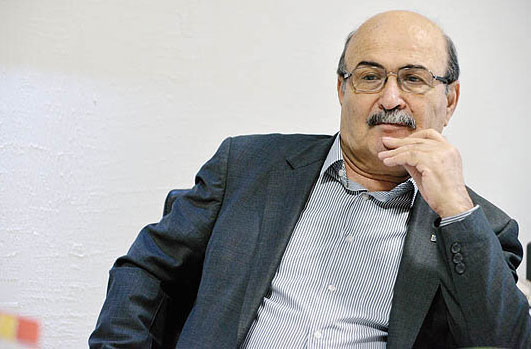 کاندیداها بگویند چگونه می‌خواهند امنیت سرمایه‌گذاری ایجاد کنند؟/ تا زمانی که با دنیا و حتی خود مردم قهر هستیم، موفق به جذب سرمایه نمی‌شویم