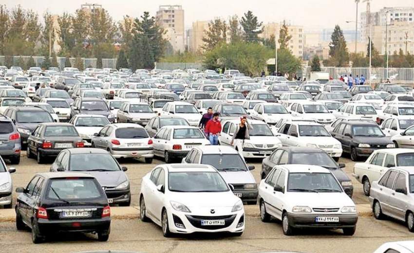 درخواست رئیس اتحادیه نمایشگاه‌داران خودرو برای تعادل در بازار: سیاست‌های اقتصادی و ارزی اصلاح شود